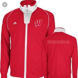 Wisconsin Badgers Basketball Warm Up